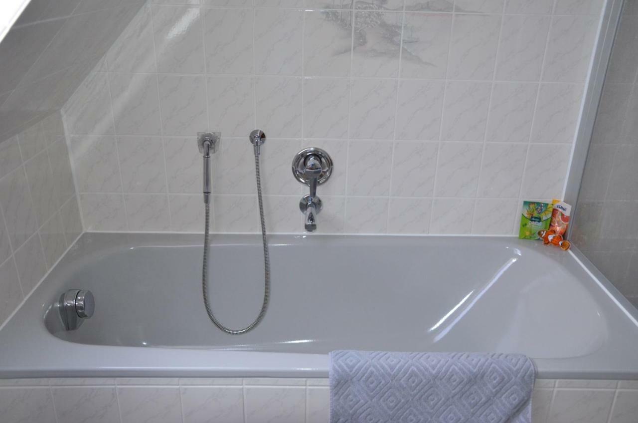 Langwedel  Ferienwohnung Haus Fischer מראה חיצוני תמונה